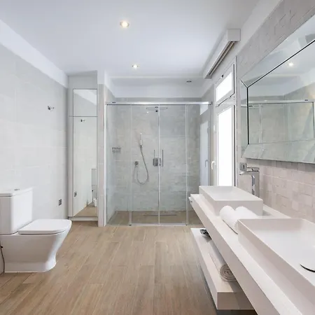 Villa Ananda By Upper Luxury Housing فيلة