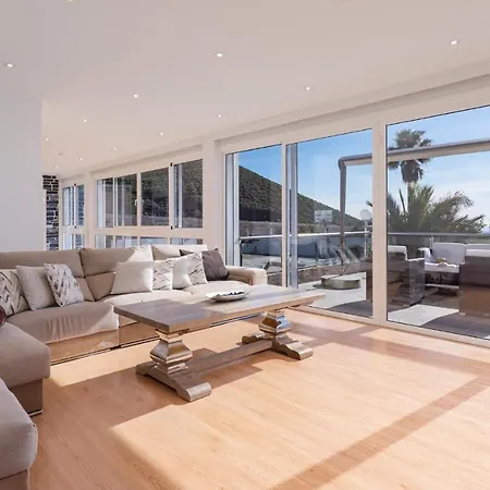 Villa Ananda By Upper Luxury Housing サンミゲル・デ・アボナ
