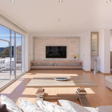 ヴィラ Villa Ananda By Upper Luxury Housing